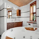 Amundi - 3-8km From The Sea By Interhome